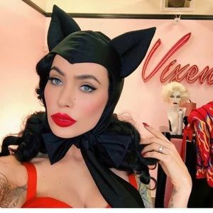 Rachelle Appelle Bat Hood